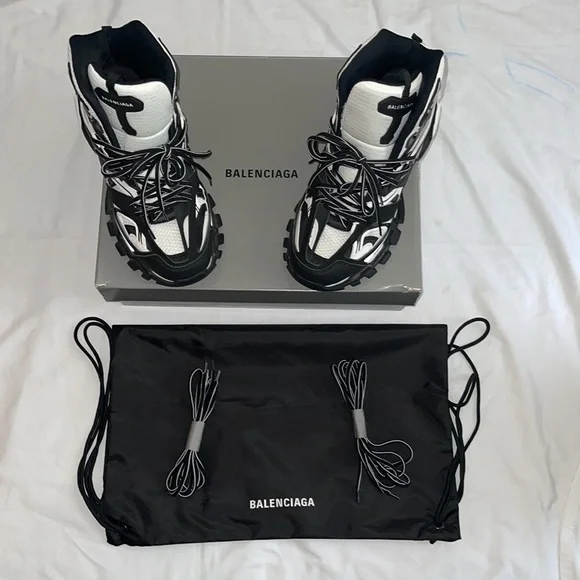 ?listing…Balenciaga Track Hike Boots Balenciaga Track Hike Boots Black – Bluefly main image 4